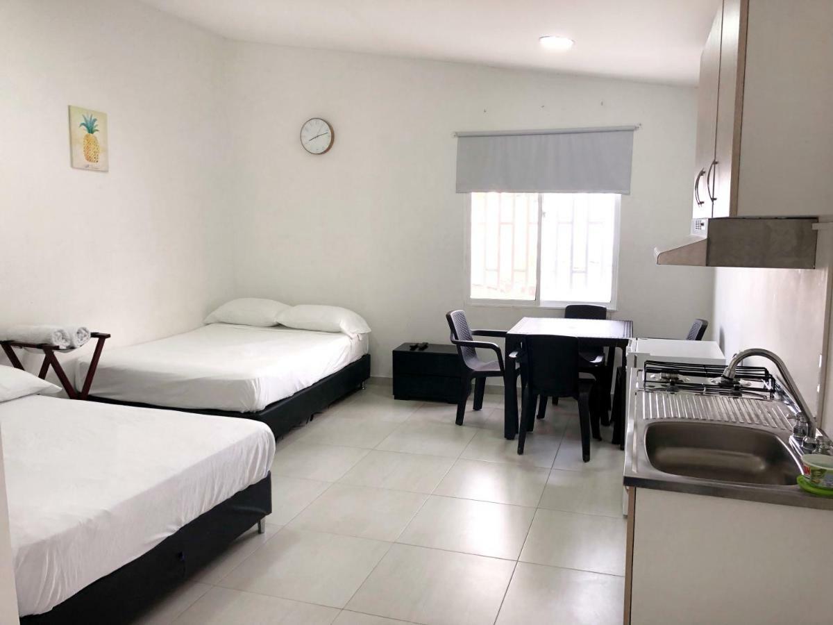 Caribe 102 - 1 San Andres (San Andres and Providencia Islands)